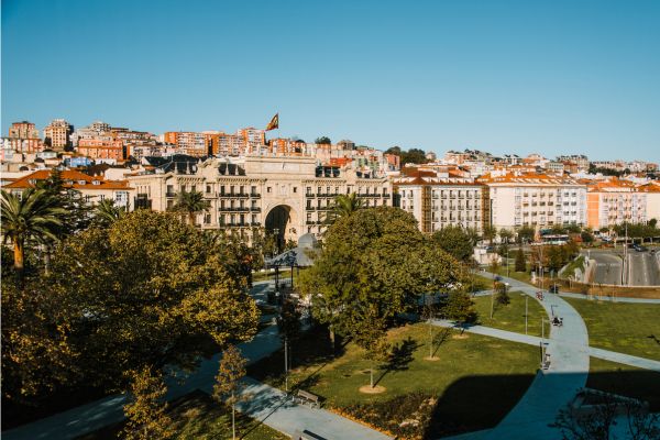 La Luz Más Barata en Santander